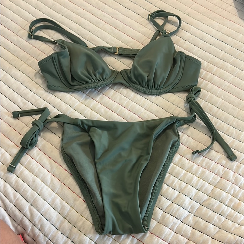 Shade & Shore Green Bikini with Underwire Support